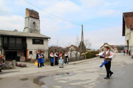 Pustni torek v Borovnici 3